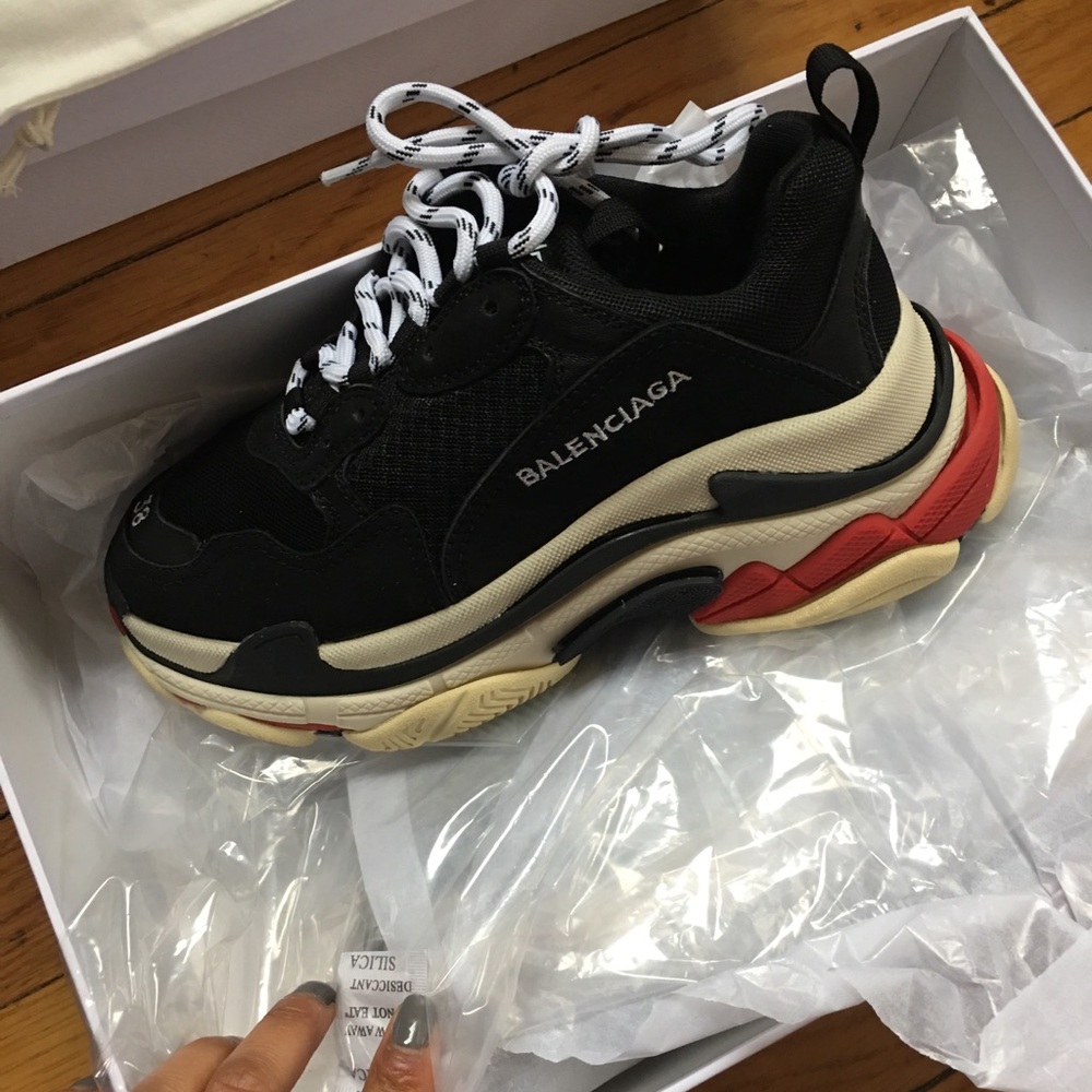 Balenciaga triple S